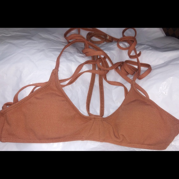 Missguided Other - Light tan New swim top